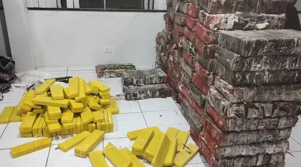 POLÍCIA APREENDE MAIS DE UMA TONELADA DE MACONHA EM&nbsp;PIRAJU